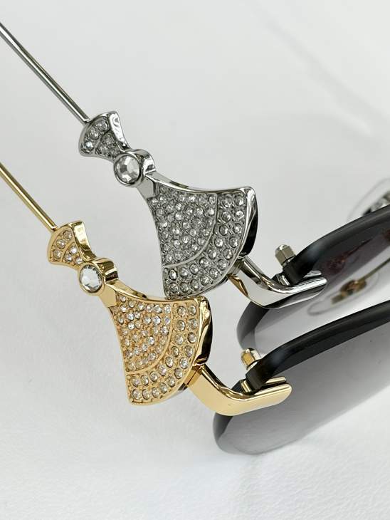 Picture of Bvlgari Sunglasses _SKUfw79721258fw
